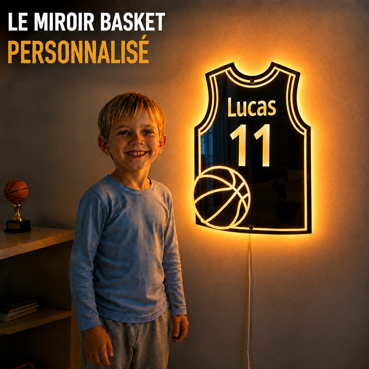 Miroir LED maillot de basket personnalisé avec le prénom Lucas et le numéro 11